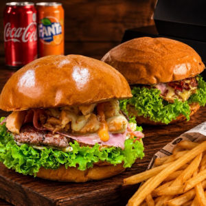 imagem do produto 1 x bacon e 1 x frango por 60,00