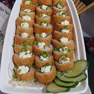 imagem do produto 12 hot sushi salmão 