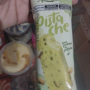 imagem do produto Picolé pistache Amaretto 