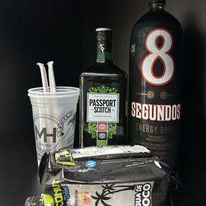 imagem do produto COMBO WHISKY PASSPORT 1L 