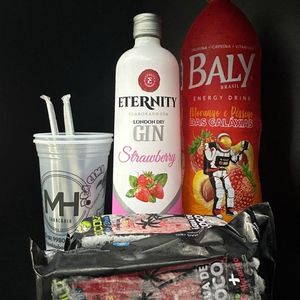 imagem do produto COMBO GIN ETERNITY MORANGO 