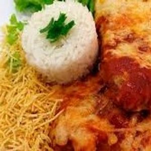 imagem do produto Parmegiana de carne (executivo) ARROZ, BATATA PALHA E PURÊ