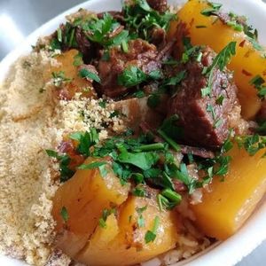 imagem do produto Vaca atolada - Arroz, feijão carioca, farofa e salada