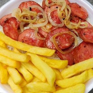 imagem do produto Toscana Acebolada - Arroz, Feijão carioca, Farofa, Batata frita