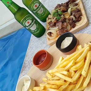 imagem do produto CARNE DE SOL COM BATATAS FRITAS