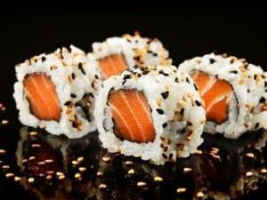 imagem do produto 12 Uramaki de salmão