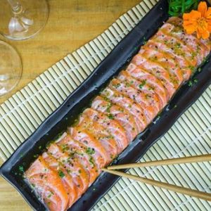 imagem do produto Carpaccio de Salmão (12 Lâminas)