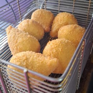 imagem do produto Coxinha de frango c/ cream chease