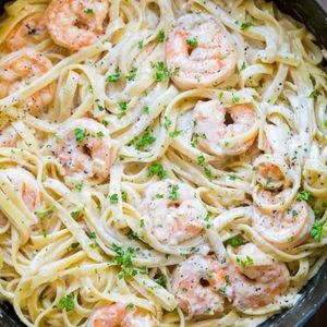 imagem do produto Macarrão com camarão 