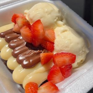 imagem do produto Brownie com sorvete 