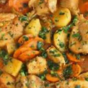 imagem do produto Especial Sexta-feira / Frango ao molho c/ batatas, cenouras e quiabo!