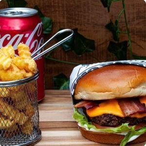 imagem do produto Lily Aldrin + batata + refri