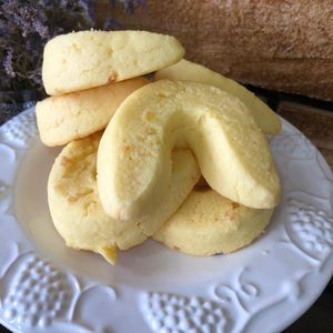 imagem do produto biscoito meia lua
