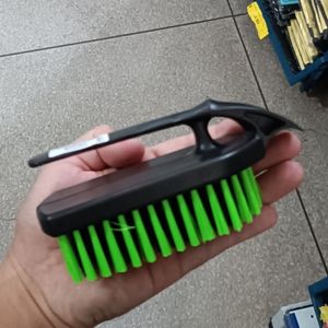 imagem do produto Escova Ferrinho 