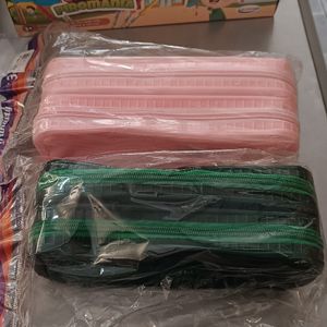 imagem do produto Estojo Escolar TRILHARTY CORES 