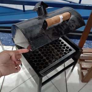 imagem do produto Mini Churrasqueira a Bafo 