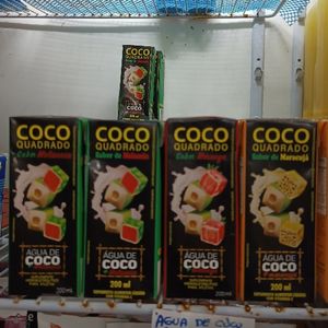 imagem do produto Água de côco Quadrado SABORES 200ML