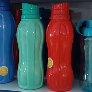 imagem do produto Garrafa 750ml c/Tampa