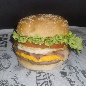 imagem do produto X-Egg bacon salada 