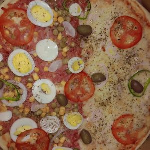 imagem do produto Portuguesa+ mussarela+Refr1,5 litros 