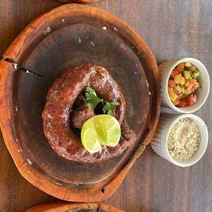 imagem do produto Linguiça de Bode Artesanal da casa 