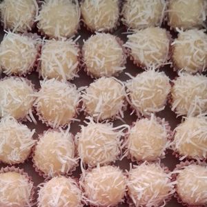 imagem do produto Beijinhos  ( 15 unidades)