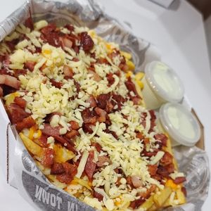 imagem do produto Batata frita recheada na caixa