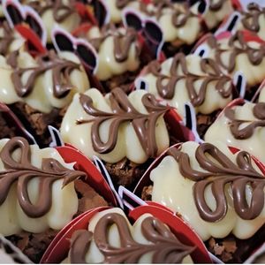 imagem do produto 50 MINI BROWNIE RECHEADO E COM NUTELLA