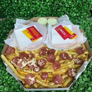 imagem do produto 1 xis  coração 1 xis bacon + fritas + calabresa + Queijo + Maionese 