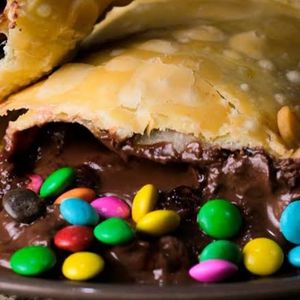 imagem do produto Pastel G chocolate Preto com M.M 