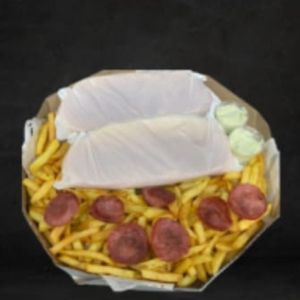 imagem do produto COMBO 4 cachorro quente duplo + fritas + calabresa + maionese 