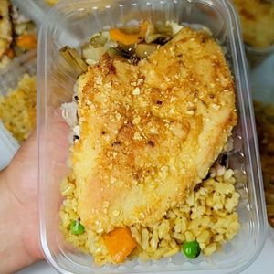 imagem do produto Almoço 07  (398 kcal/Carboidratos 45g/Proteínas 33g/Gorduras totais 10g/Gorduras saturadas 2g/Gorduras trans 0g/Fibras 7g