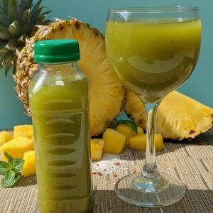 imagem do produto Suco detox de abacaxi com hortelã. 300ml 