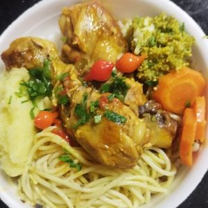 imagem do produto Marmitex macarronada com frango 