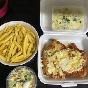 imagem do produto Frango á Pamergiana completa para 2 pessoas