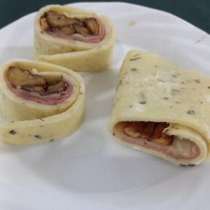 imagem do produto Crepioca c/ Queijo e presunto 