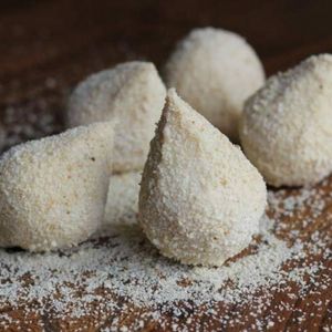 imagem do produto PCT. 50 Salgadinhos congelados