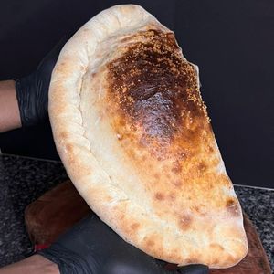 imagem do produto Calzone Frango Catupiry