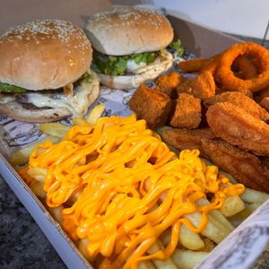 imagem do produto COMBO BOX 03 + GUARANÁ ANTARTICA 1L  