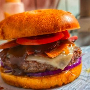 imagem do produto Burger Bbq Da Casa + Batata