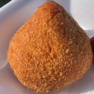 imagem do produto Coxinha de carne de sol com cream cheese 