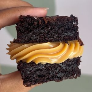 imagem do produto Sanduba de brownie recheado 