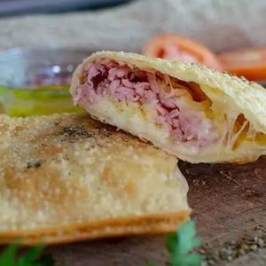 imagem do produto Pastelão de queijo e presunto