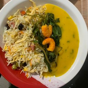 imagem do produto Arroz com Galinha e Vatapá 