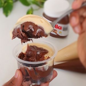 imagem do produto Brownie no pote / Ninho e Nutella