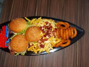 imagem do produto  Combo bland Na Barca 3 lanches + 3 acompanhamento