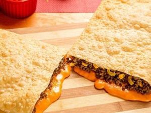 imagem do produto Pastel de Carne moída com cheddar