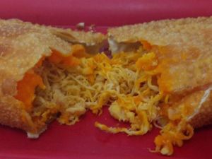 imagem do produto Pastel de frango com cheddar