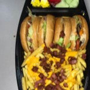 imagem do produto BARCA PICINA CASAL -2 LANCHES E 1 PORÇÃO