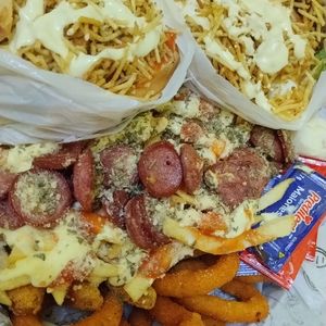 imagem do produto COMBO COM DOIS X BURGUER + 2 GUARAVITAS GRÁTIS